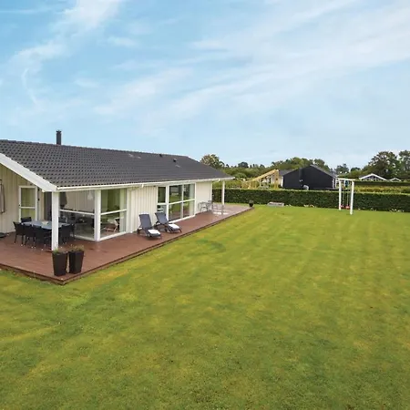 Cozy Home In Haderslev With Sauna Haderslev