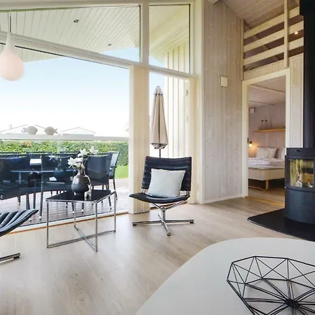 Feriehus Cozy Home In Haderslev With Sauna