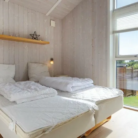 Feriehus Cozy Home In Haderslev With Sauna